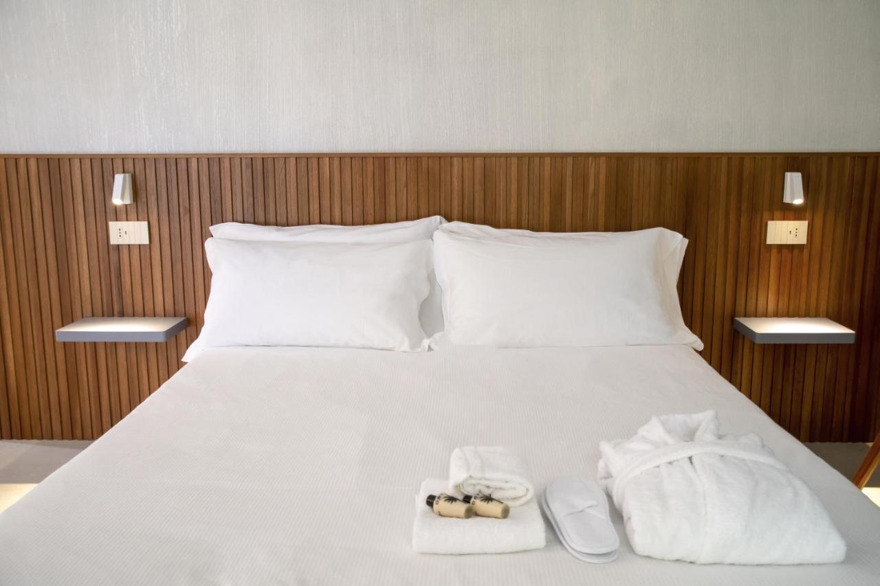 Villa D'Orville Luxury Suites Taormina Exterior foto
